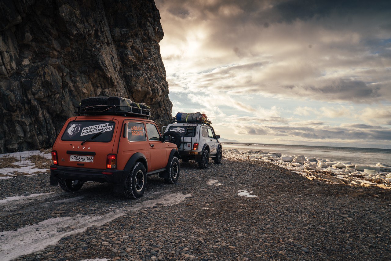 Экспедиция LADA на берегах Охотского моря